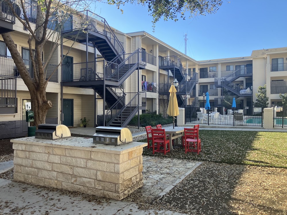 Old South Austin Apartments