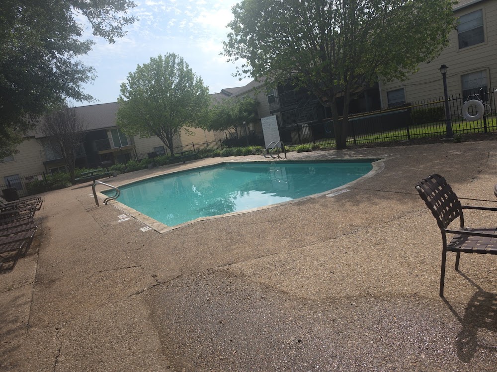 Pebble Creek Apartments