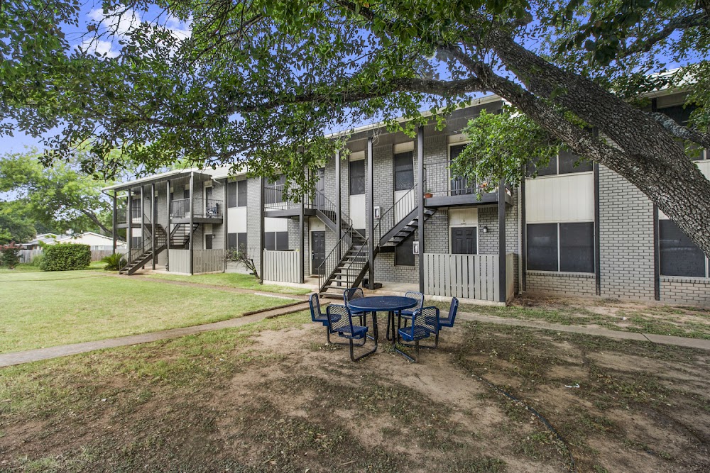 West Cove Apartments