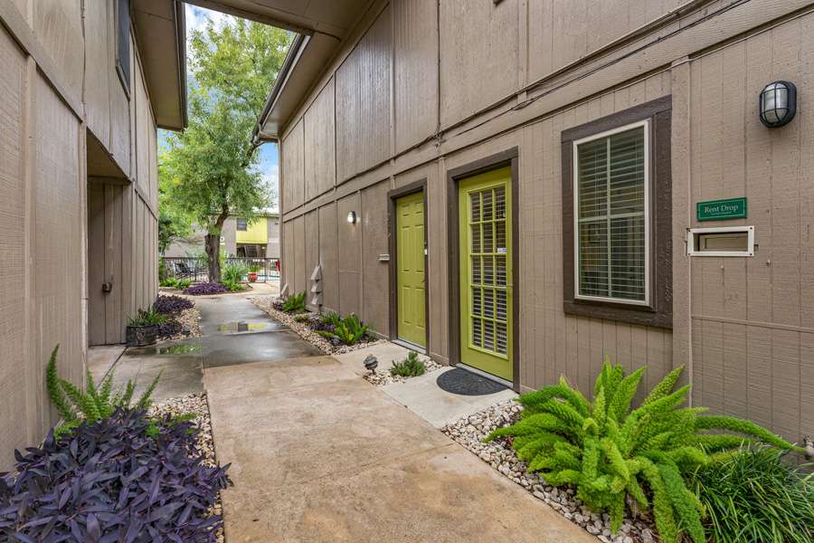 Hidden Gardens Apartments